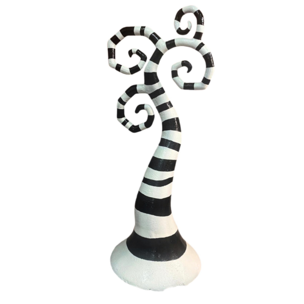 Standing Prop - Twisted black and White Tree