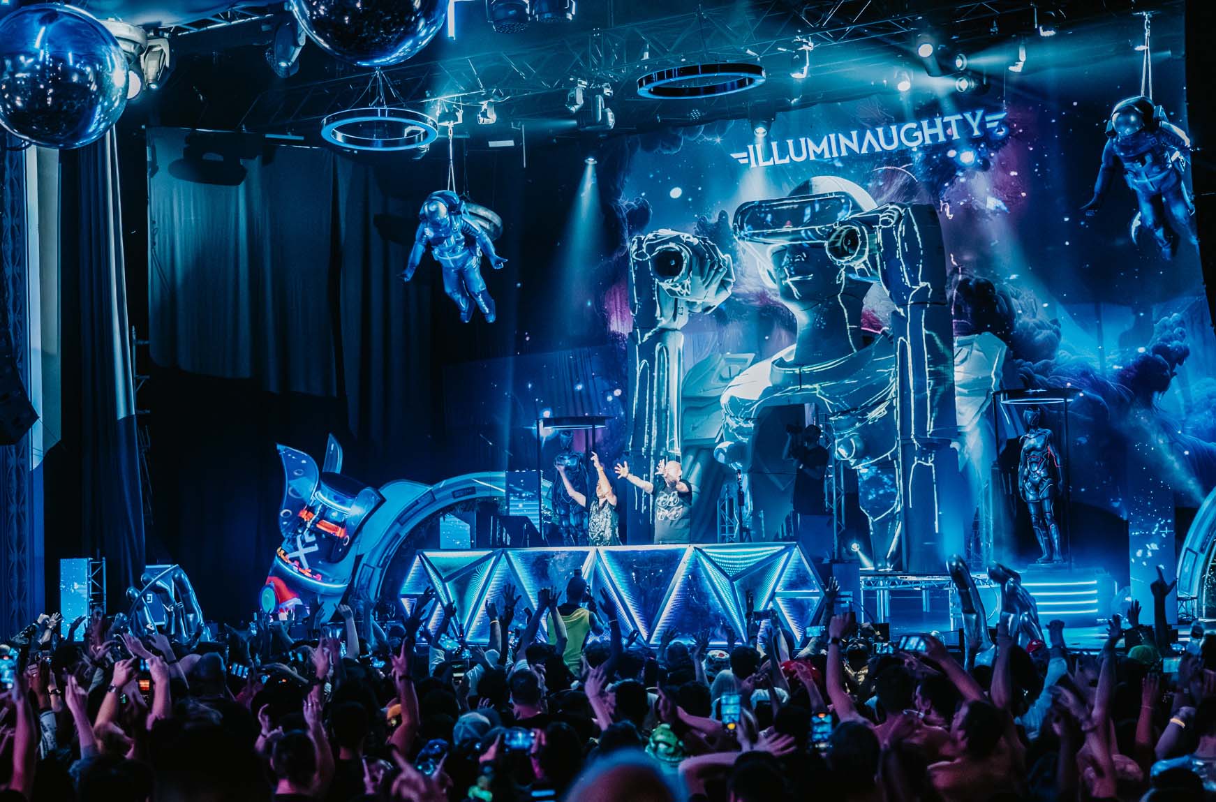 Tech-Led Experiences - Visual Architects