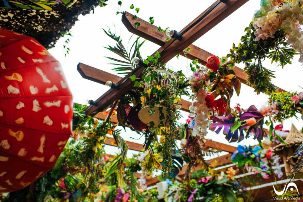 Alice in wonderland event decor (16)