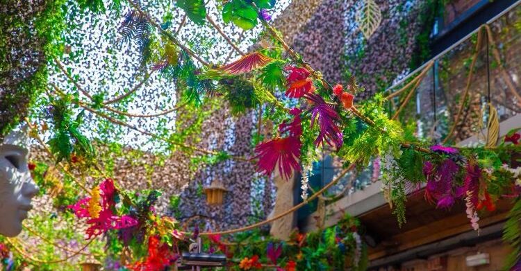 Enchanted gardens event decor (5)