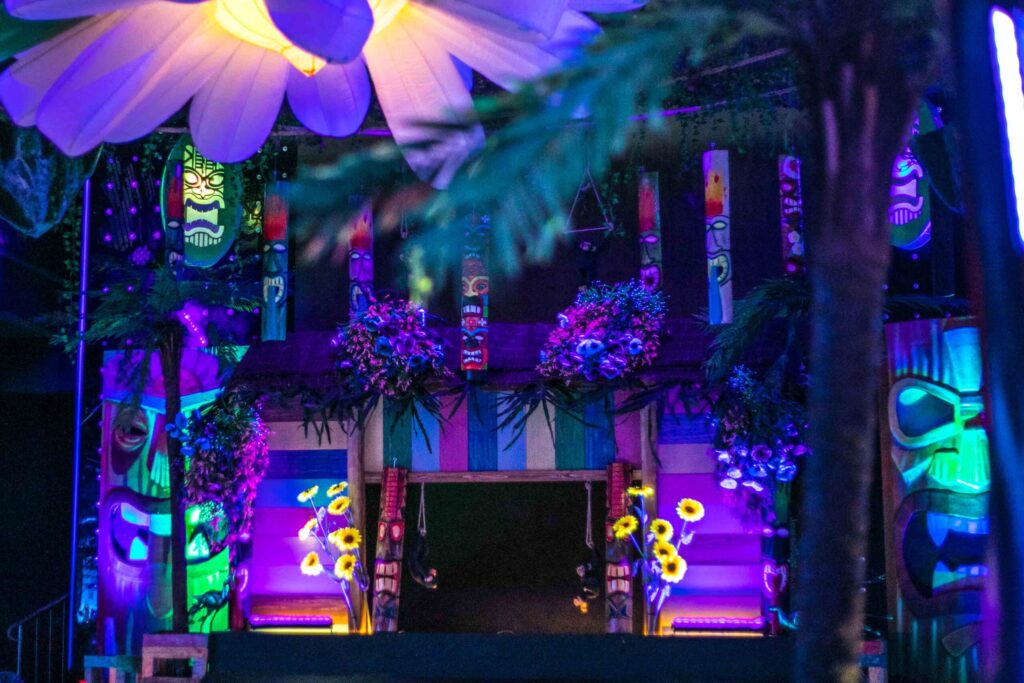 Tiki event decor (6)