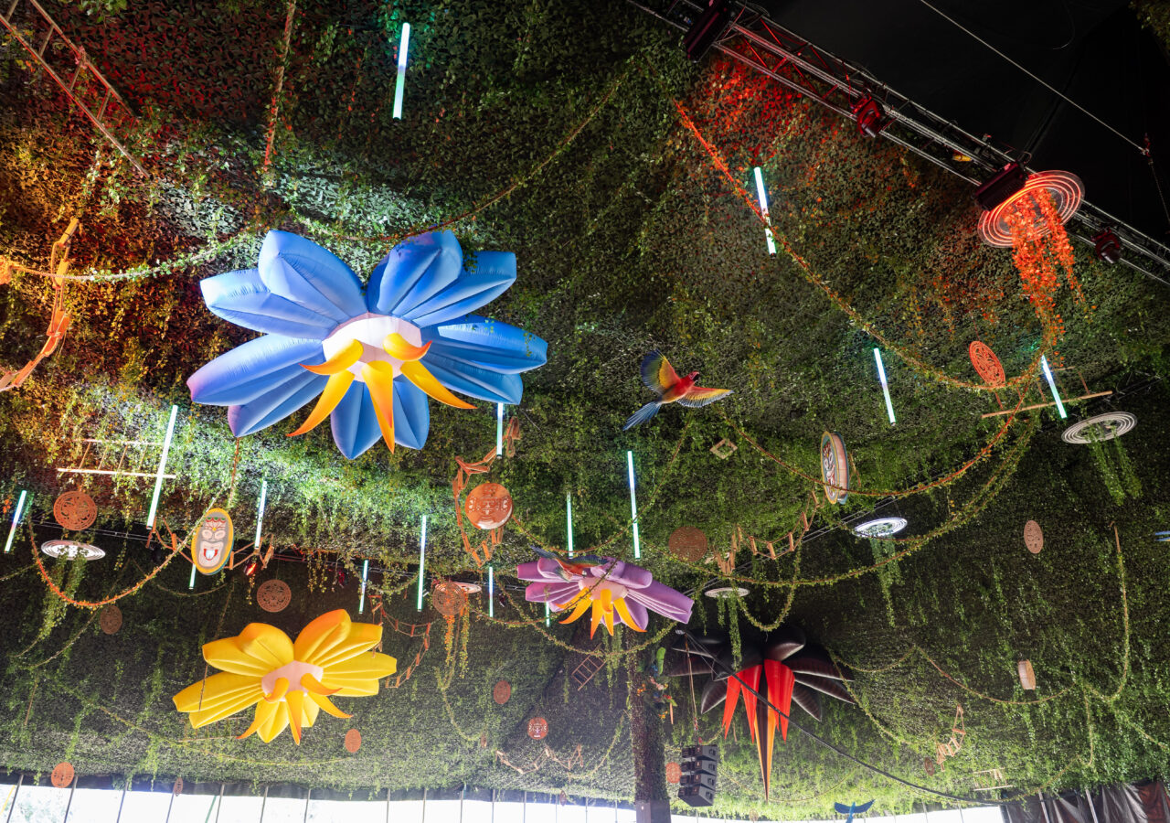 Festival event decor (14)
