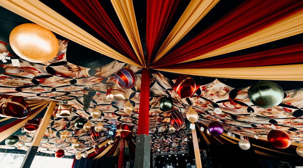 Festival event decor (34)