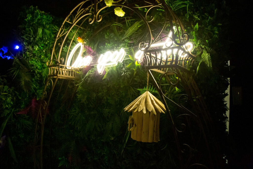 Midsummer nights dream event decor (6)